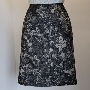 Ann Taylor Cream Silver Metallic Floral Soft Brocade Skirt SZ: 4P